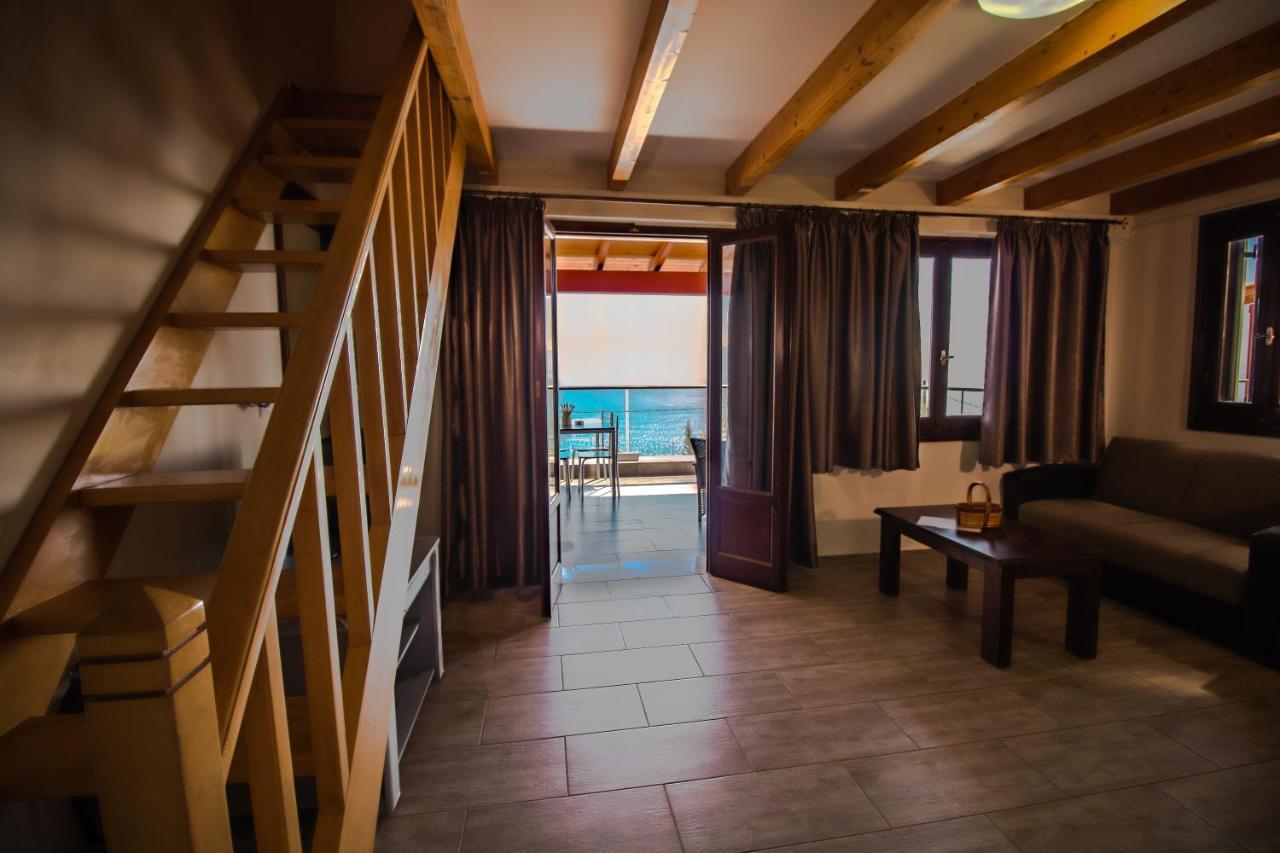 Ionion Fos Aparthotel Nikiana Exterior foto