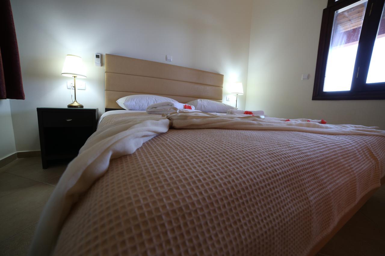 Ionion Fos Aparthotel Nikiana Exterior foto
